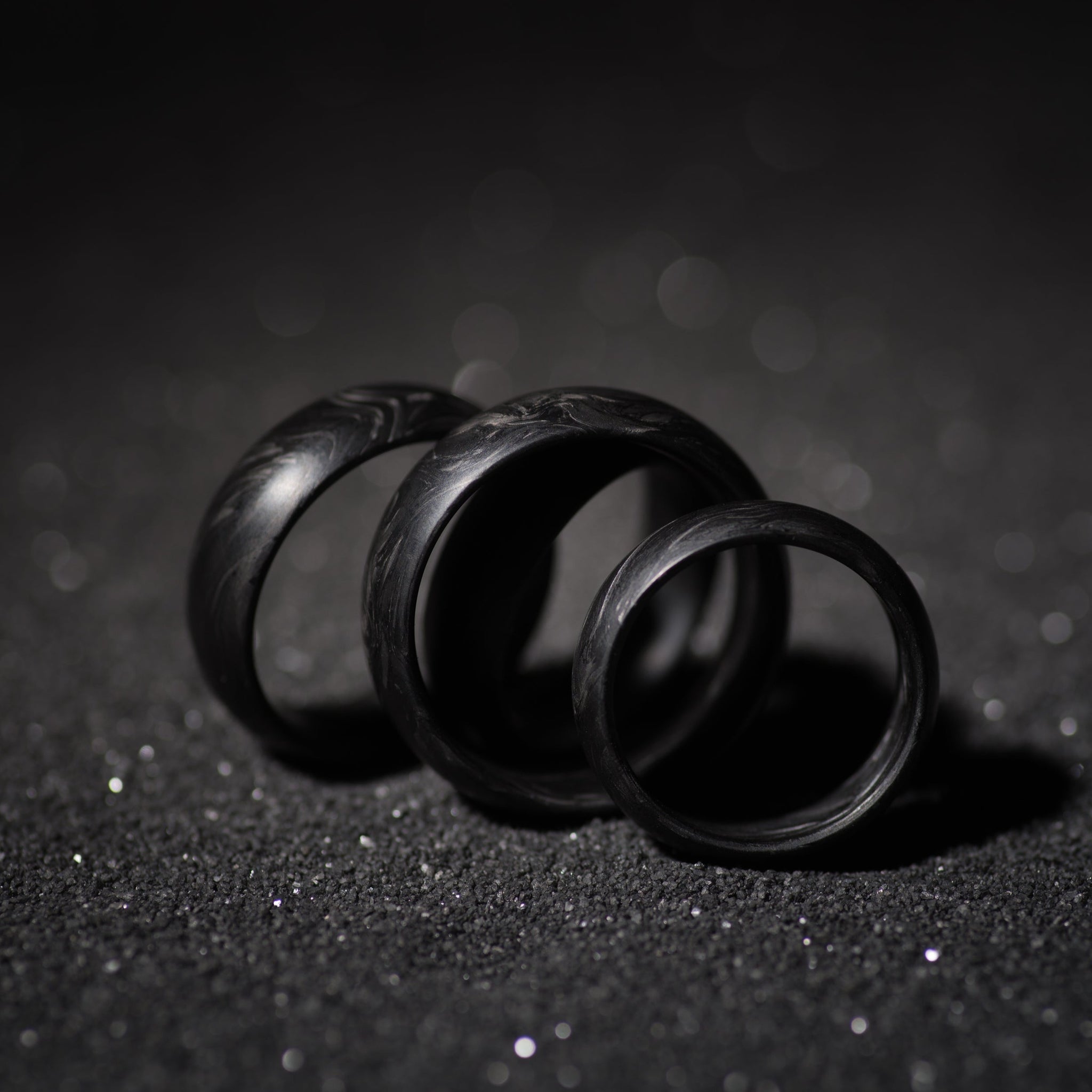 Curved Comfort Fit Forged Carbon Fiber Mens Wedding Band